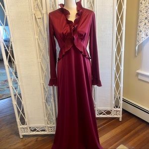 VINTAGE 70s Formal Gown Ruffled Flounce